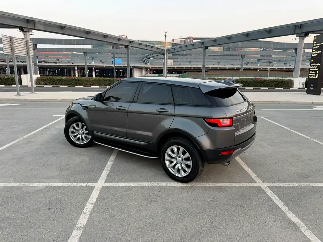 Land Rover Range Rover Evoque P250 AT AWD (249 hp) - 2
