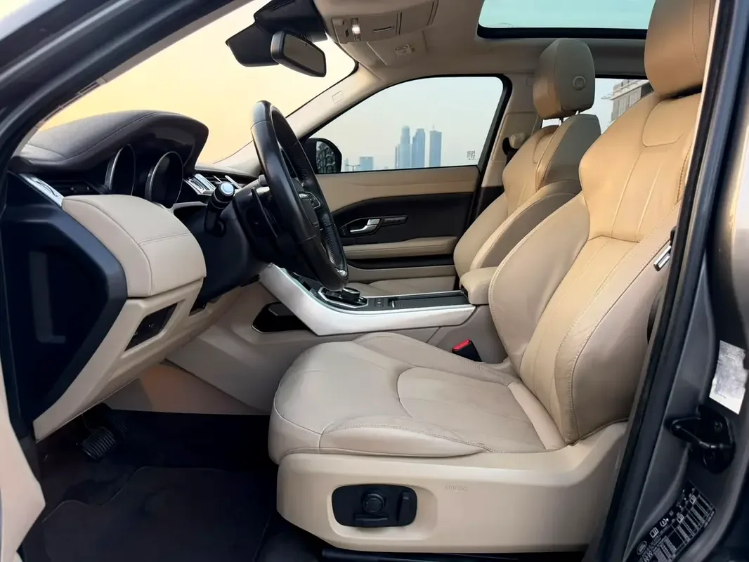 Land Rover Range Rover Evoque P250 AT AWD (249 hp) - 8