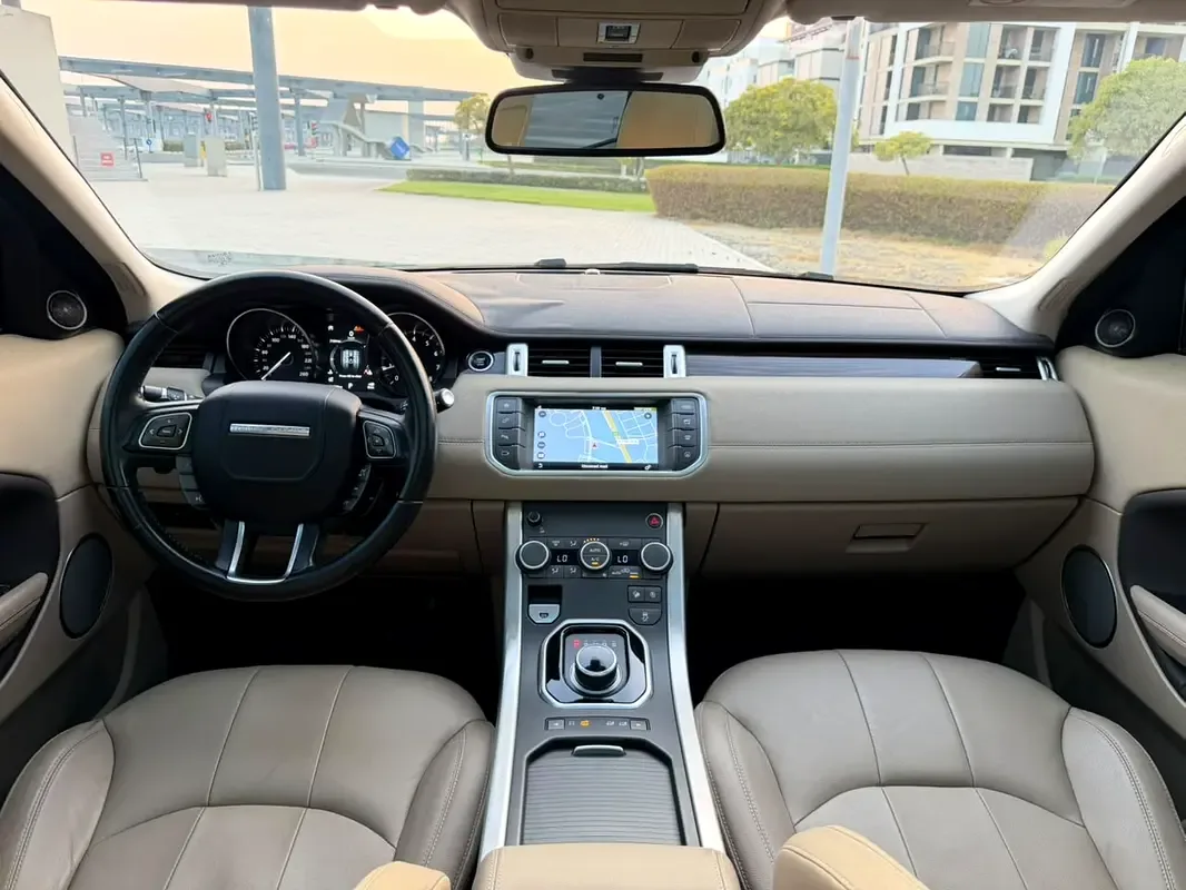 Land Rover Range Rover Evoque P250 AT AWD (249 hp) - 7