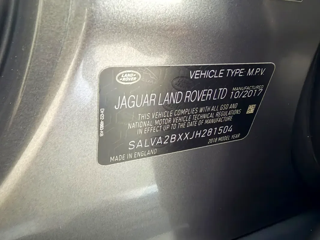Land Rover Range Rover Evoque P250 AT AWD (249 hp) - 17