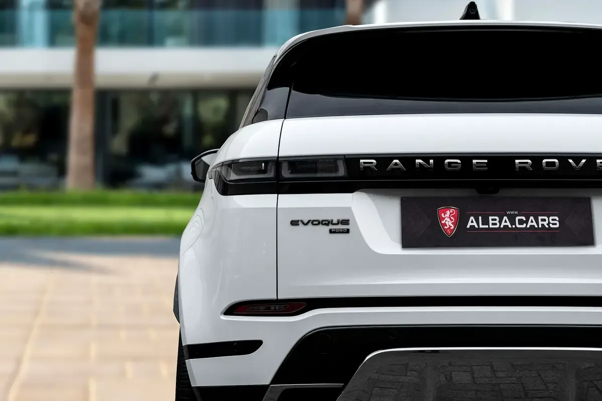 Land Rover Range Rover Evoque P250 AT AWD (249 حصان) - 6