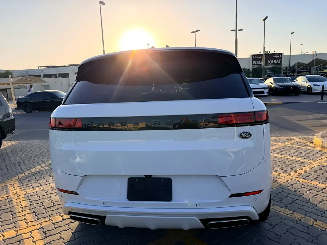 Land Rover Range Rover Sport 3.0 AT 4WD (360 حصان) - 5