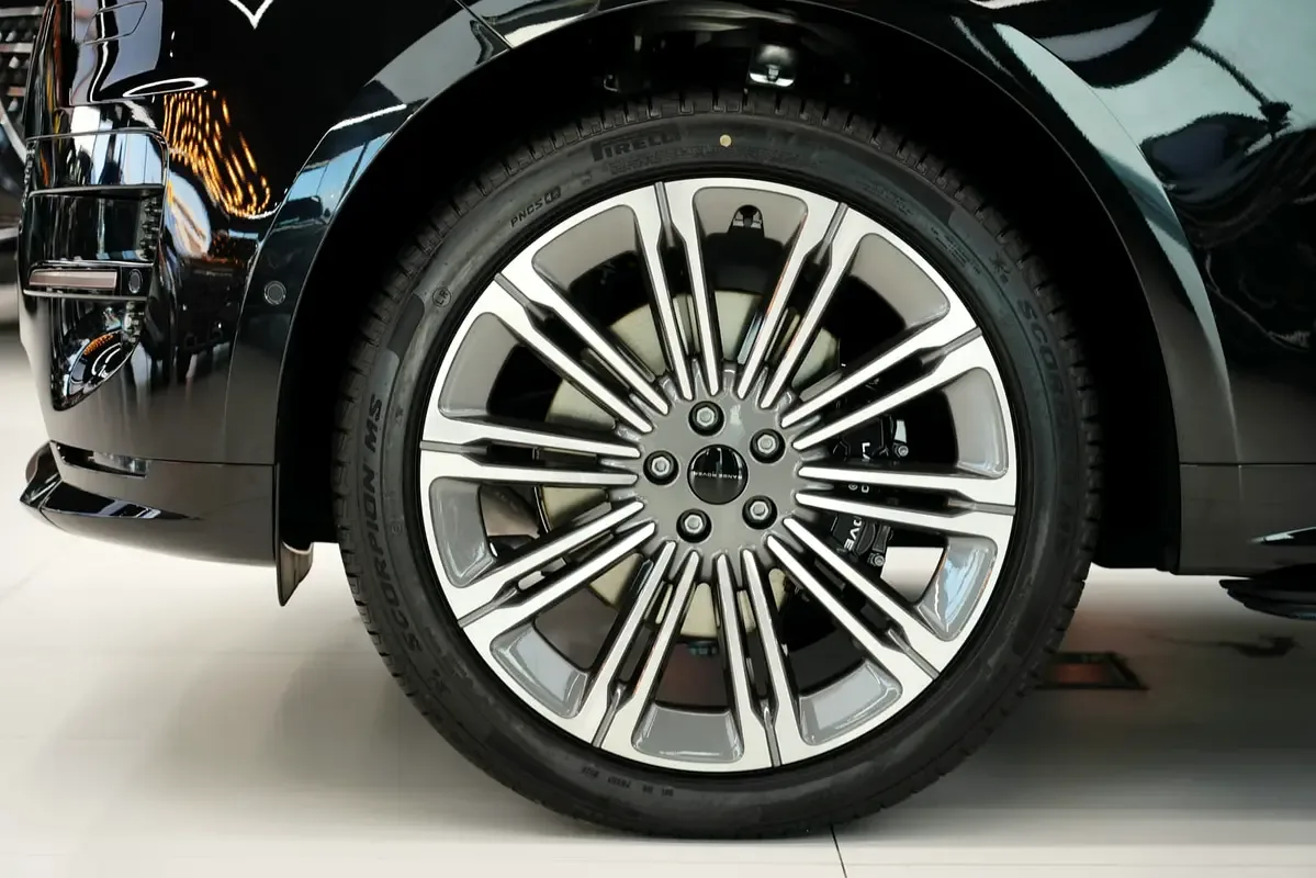 Land Rover Range Rover Sport 3.0 AT 4WD (360 حصان) - 5