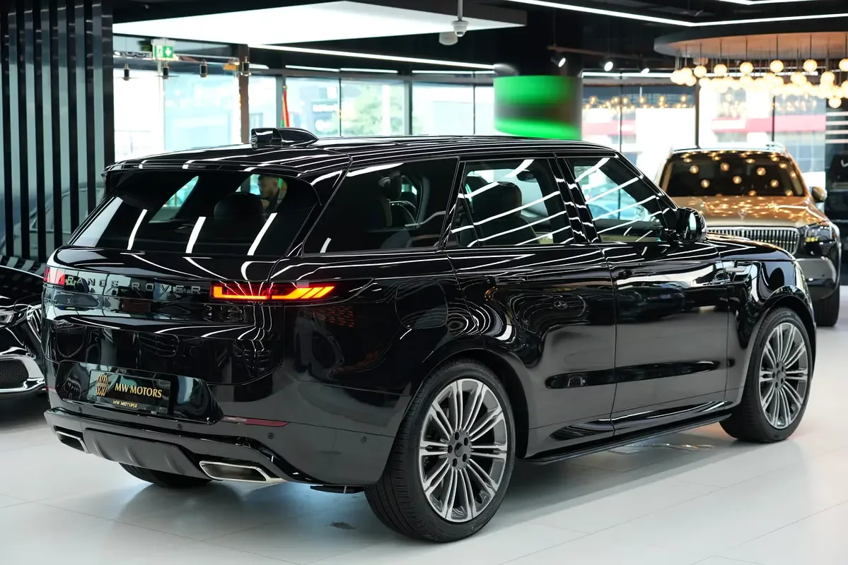 Land Rover Range Rover Sport 3.0 AT 4WD (360 حصان) - 3