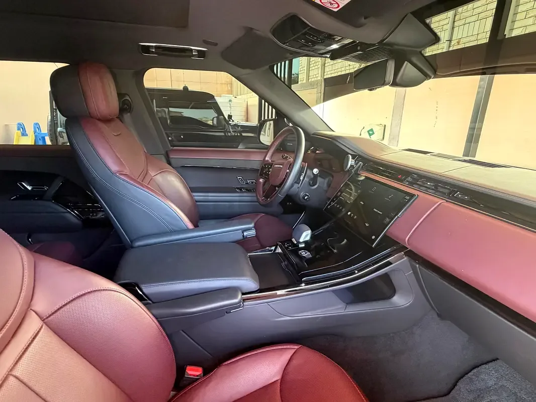 Land Rover Range Rover Sport 3.0 AT 4WD (360 hp) - 8
