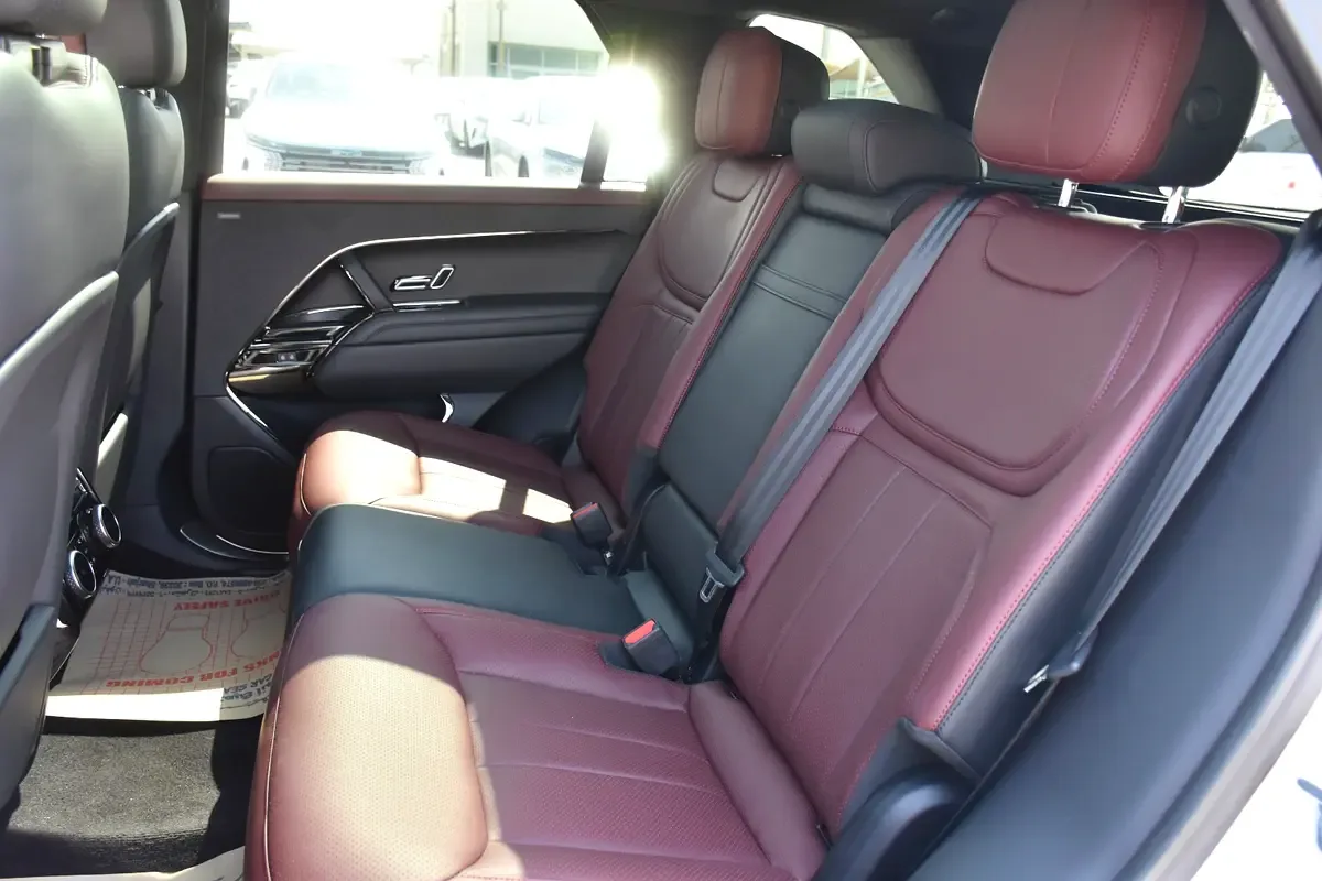Land Rover Range Rover Sport 3.0 AT 4WD (360 hp) - 15