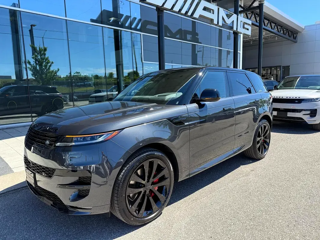 Land Rover Range Rover Sport 3.0 AT 4WD (400 hp)