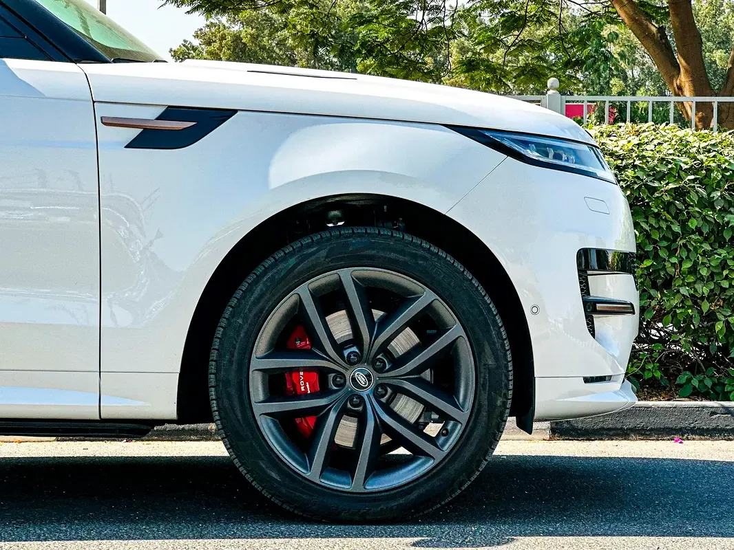 Land Rover Range Rover Sport 3.0 AT 4WD (400 حصان) - 6