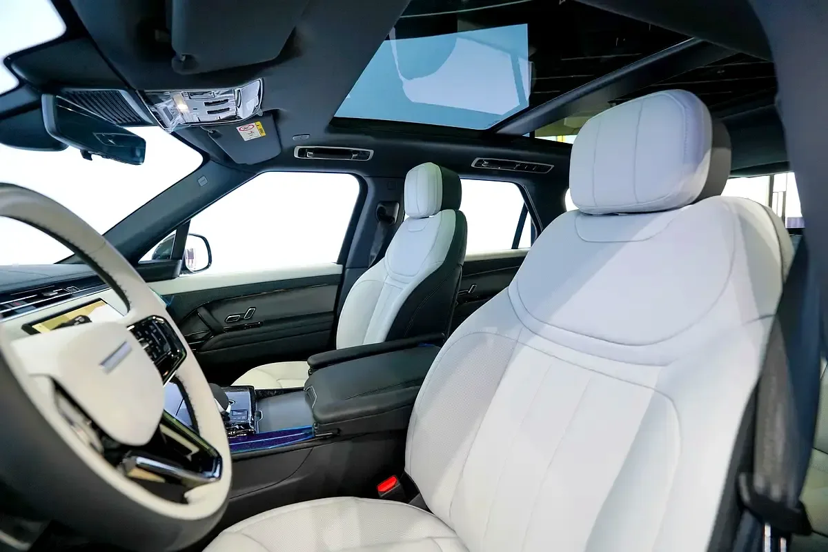 Land Rover Range Rover Sport 3.0 AT 4WD (400 حصان) - 8