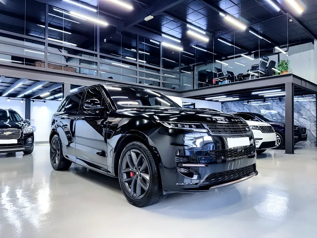 Land Rover Range Rover Sport 3.0 AT 4WD (400 hp)