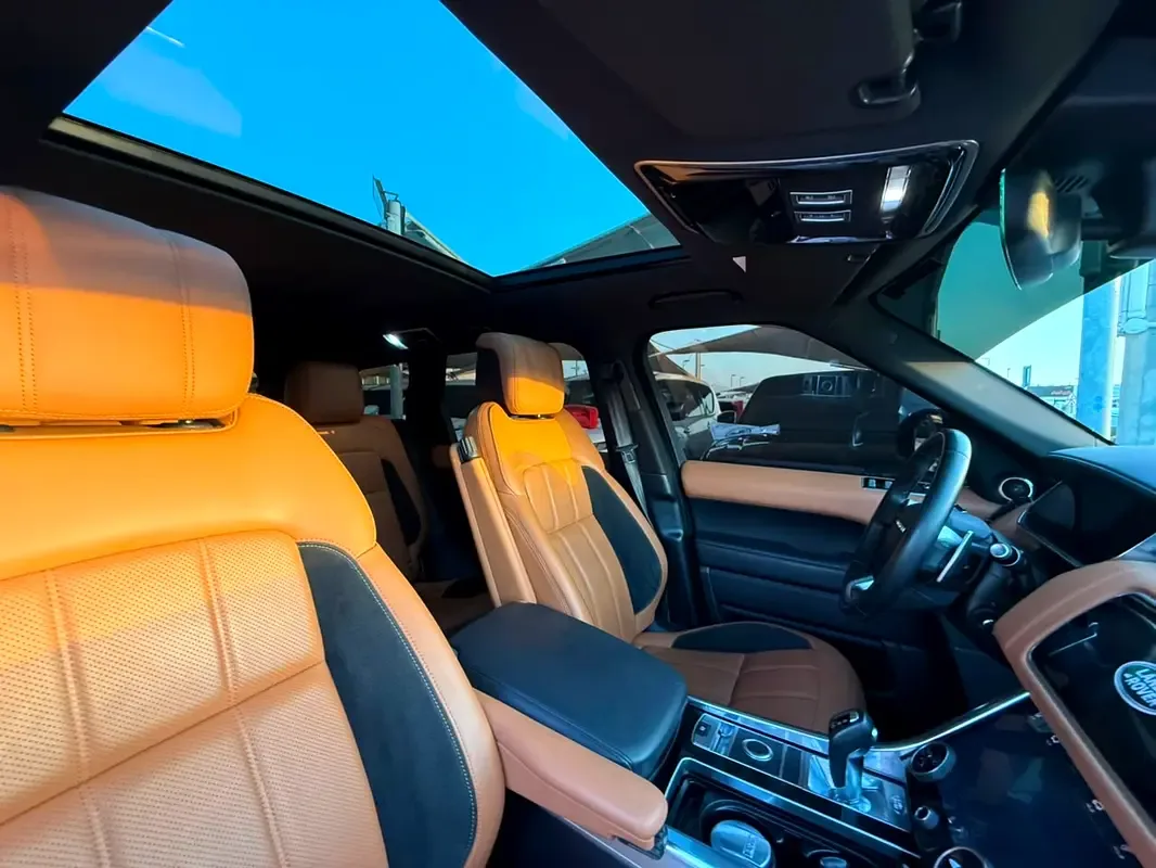 Land Rover Range Rover Sport 3.0 AT AWD (360 حصان) - 12