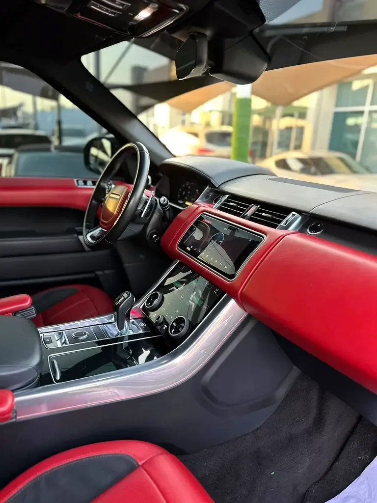 Land Rover Range Rover Sport 3.0 AT AWD (360 حصان) - 13