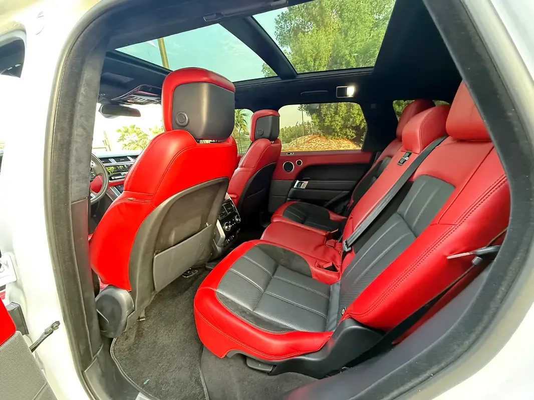 Land Rover Range Rover Sport 3.0 AT AWD (360 hp) - 17