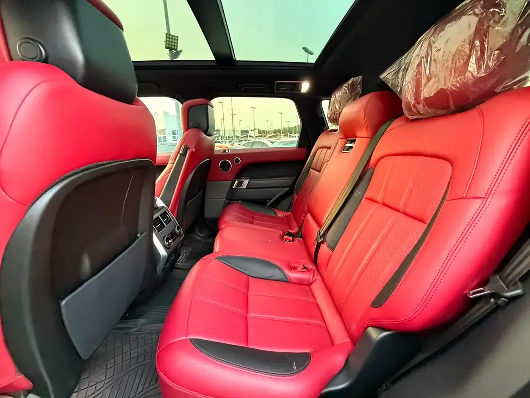 Land Rover Range Rover Sport 3.0 AT AWD (360 حصان) - 14