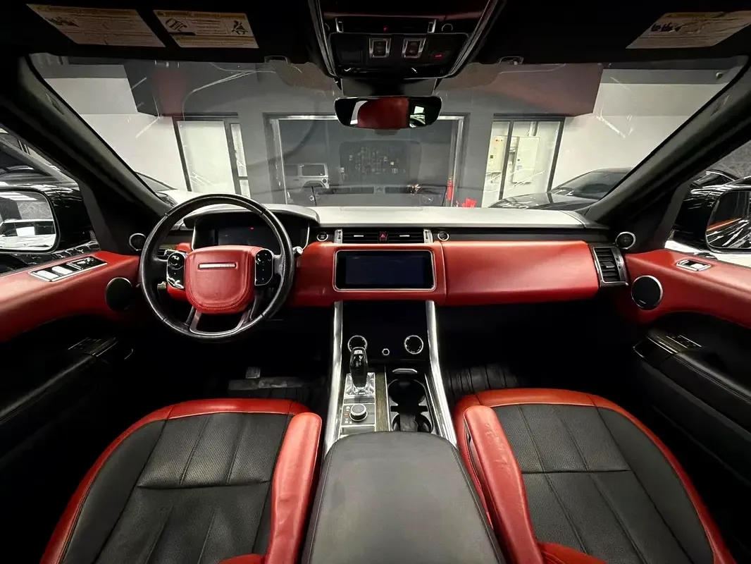 Land Rover Range Rover Sport 3.0 AT AWD (360 hp) - 10