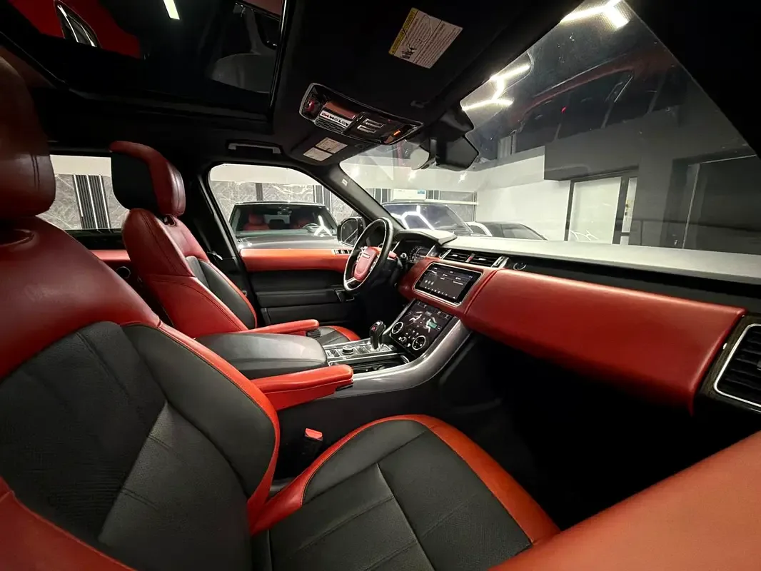 Land Rover Range Rover Sport 3.0 AT AWD (360 hp) - 17