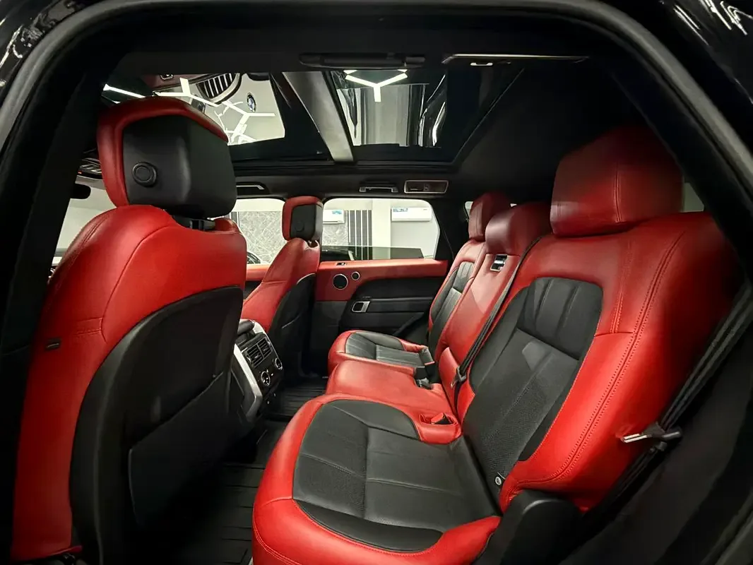 Land Rover Range Rover Sport 3.0 AT AWD (360 hp) - 18