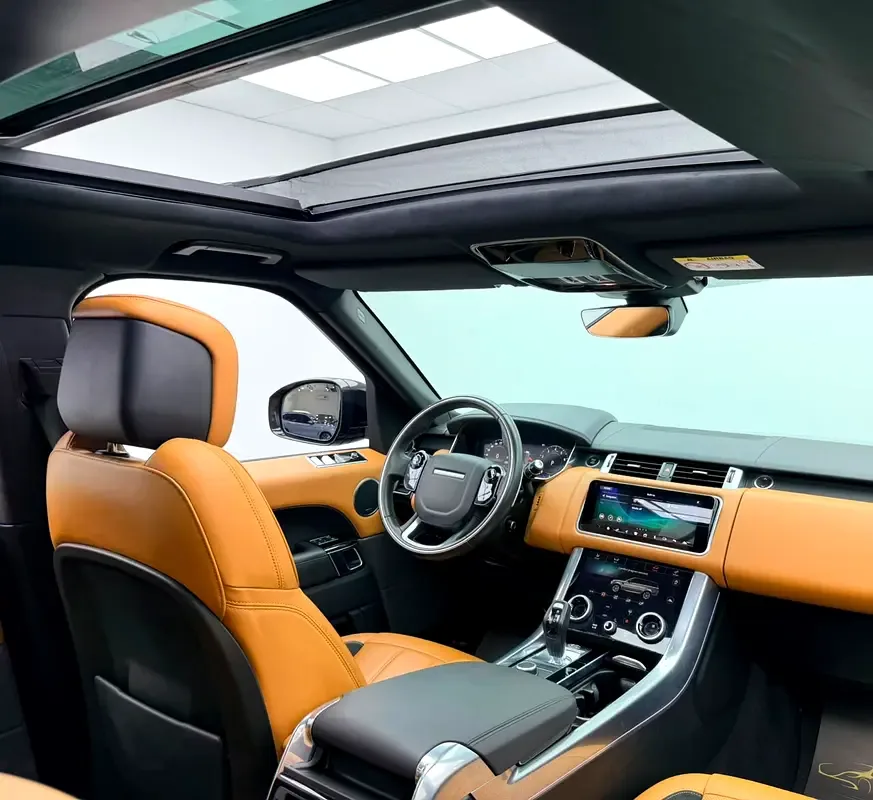 Land Rover Range Rover Sport 3.0 AT AWD (360 حصان) - 10