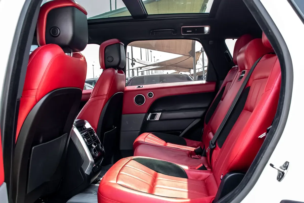 Land Rover Range Rover Sport 3.0 AT AWD (360 hp) - 16