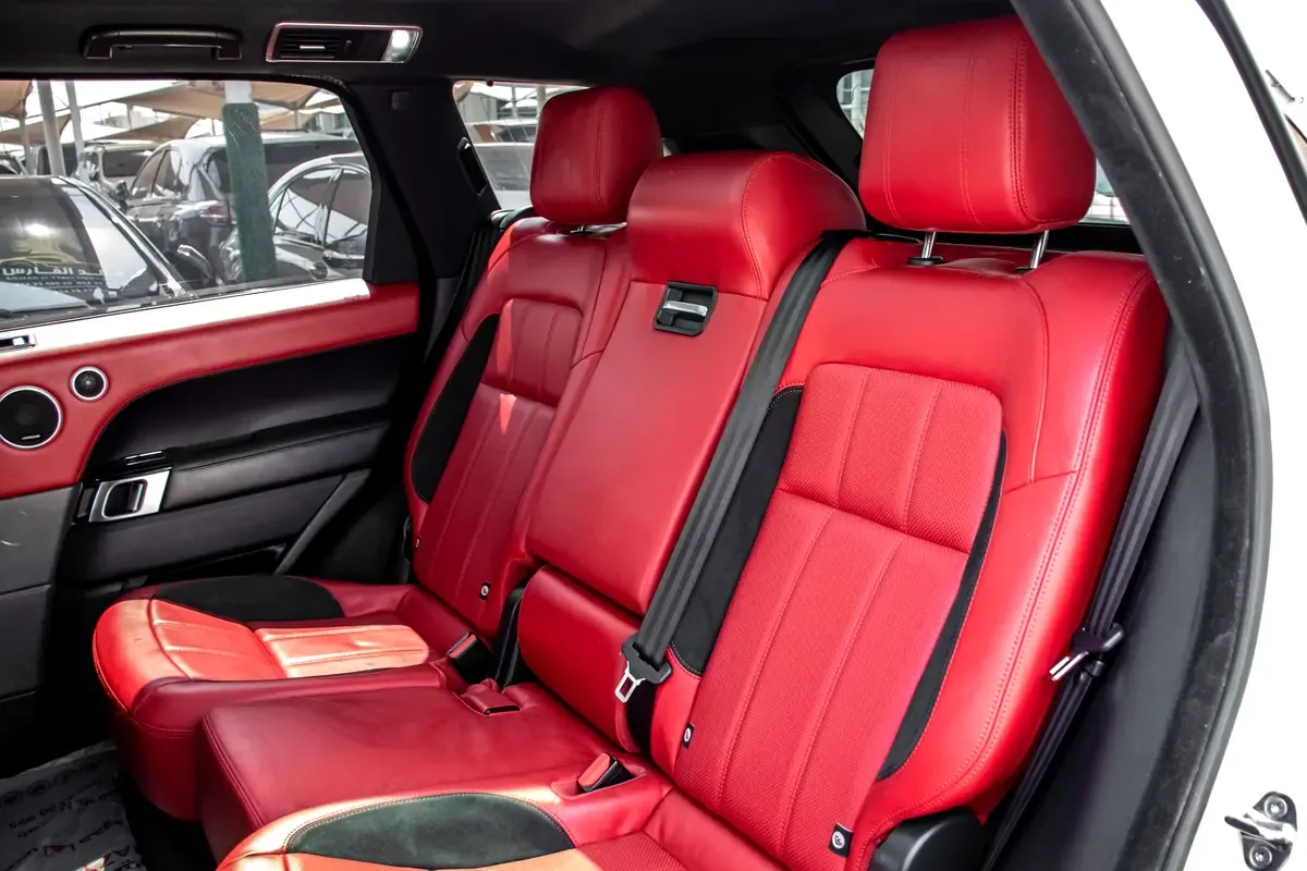 Land Rover Range Rover Sport 3.0 AT AWD (360 hp) - 17