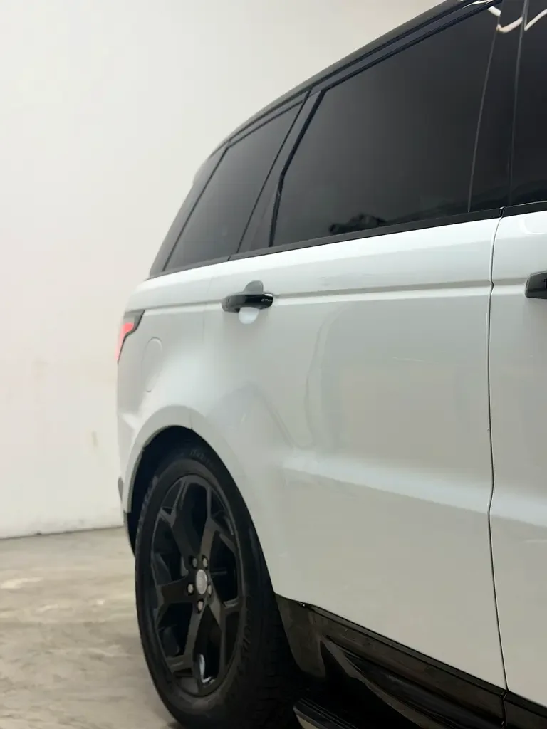 Land Rover Range Rover Sport 3.0 AT AWD (360 حصان) - 7