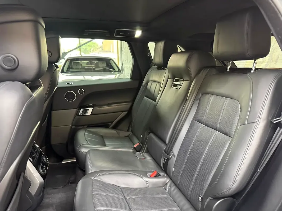 Land Rover Range Rover Sport 3.0 AT AWD (360 hp) - 15