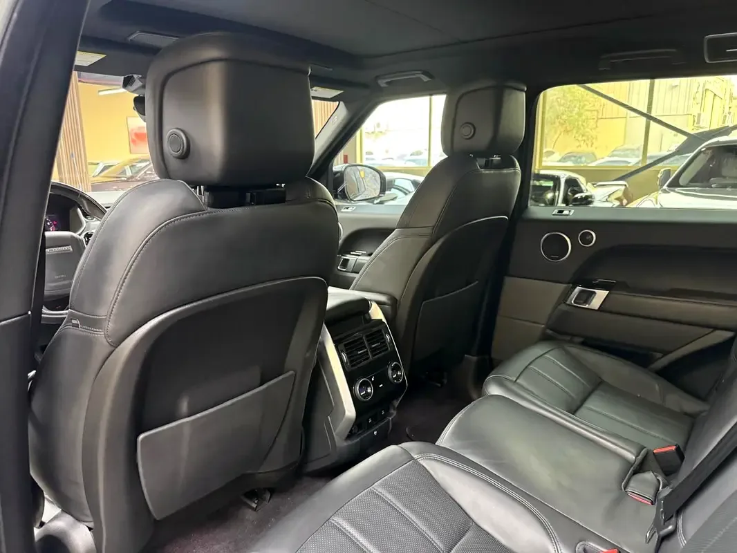 Land Rover Range Rover Sport 3.0 AT AWD (360 hp) - 16