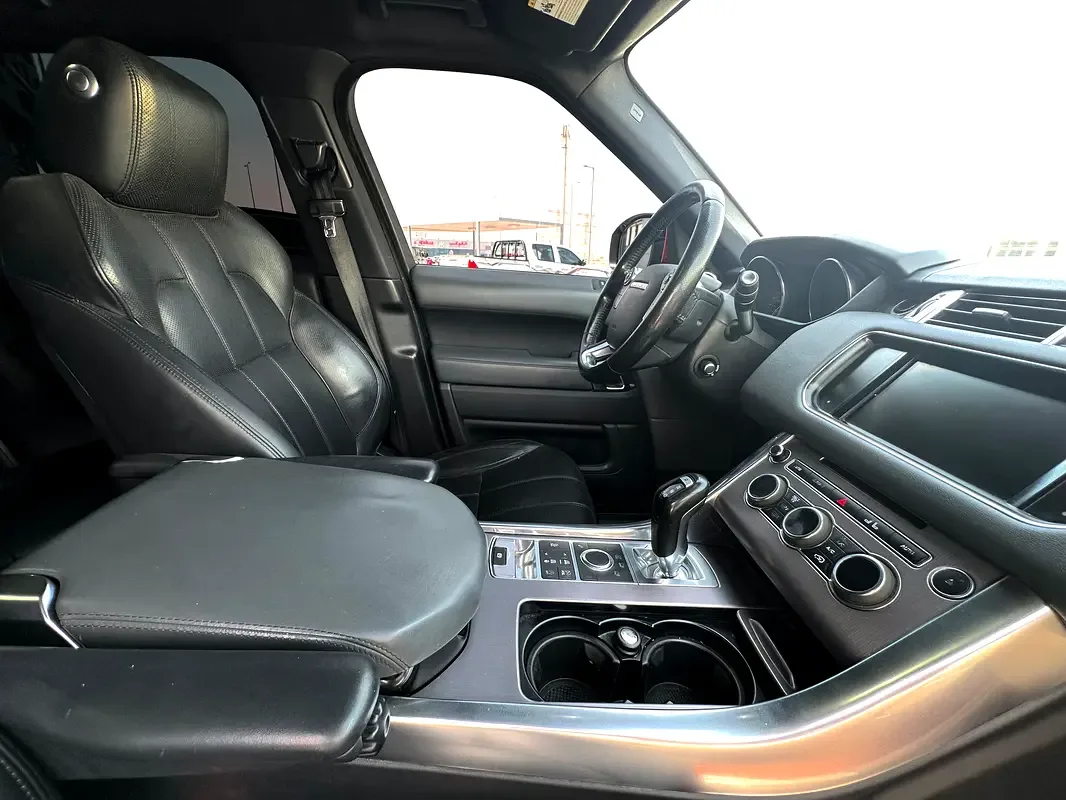 Land Rover Range Rover Sport 3.0 SDV6 Hybrid AT AWD (340 hp) - 10