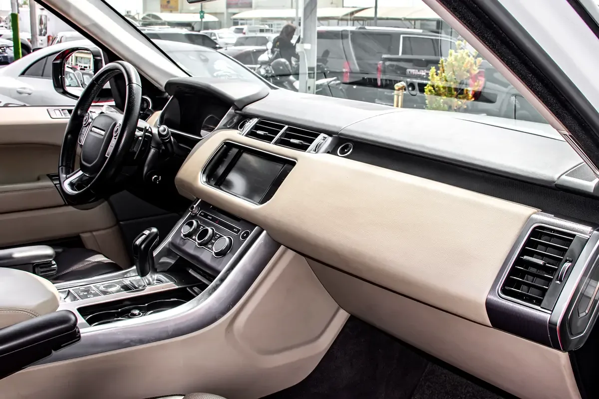 Land Rover Range Rover Sport 3.0 SDV6 Hybrid AT AWD (340 hp) - 11