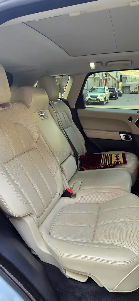 Land Rover Range Rover Sport 3.0 SDV6 Hybrid AT AWD (340 hp) - 10