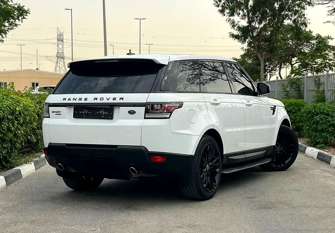 Land Rover Range Rover Sport 3.0 SDV6 Hybrid AT AWD (340 حصان) - 5