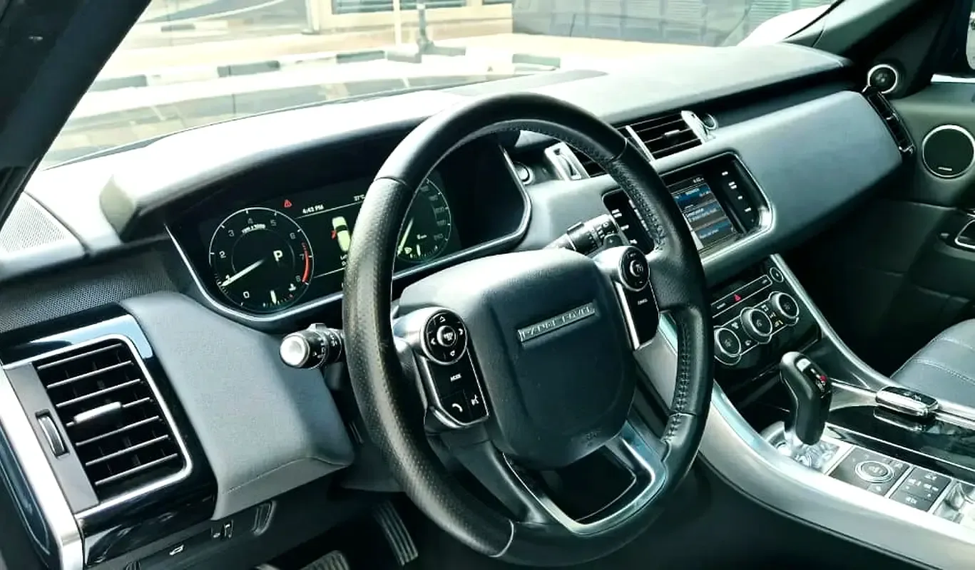 Land Rover Range Rover Sport 3.0 SDV6 Hybrid AT AWD (340 حصان) - 2