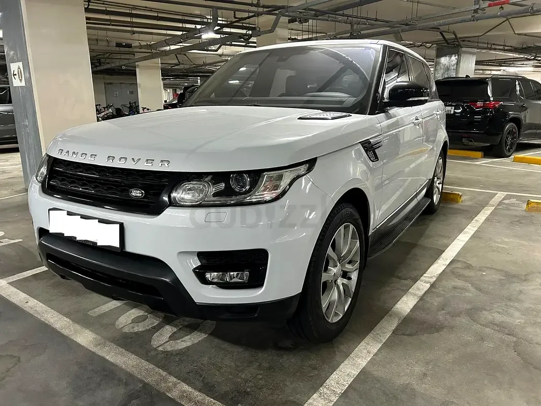 Land Rover Range Rover Sport 3.0 SDV6 Hybrid AT AWD (340 حصان) - 4