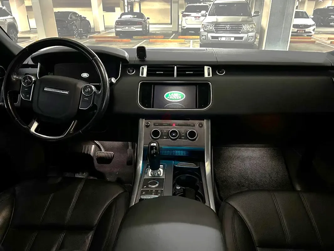 Land Rover Range Rover Sport 3.0 SDV6 Hybrid AT AWD (340 حصان) - 8