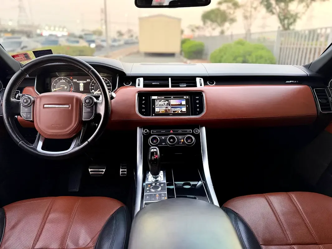Land Rover Range Rover Sport 3.0 SDV6 Hybrid AT AWD (340 حصان) - 7