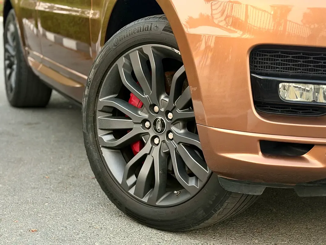 Land Rover Range Rover Sport 3.0 SDV6 Hybrid AT AWD (340 حصان) - 14