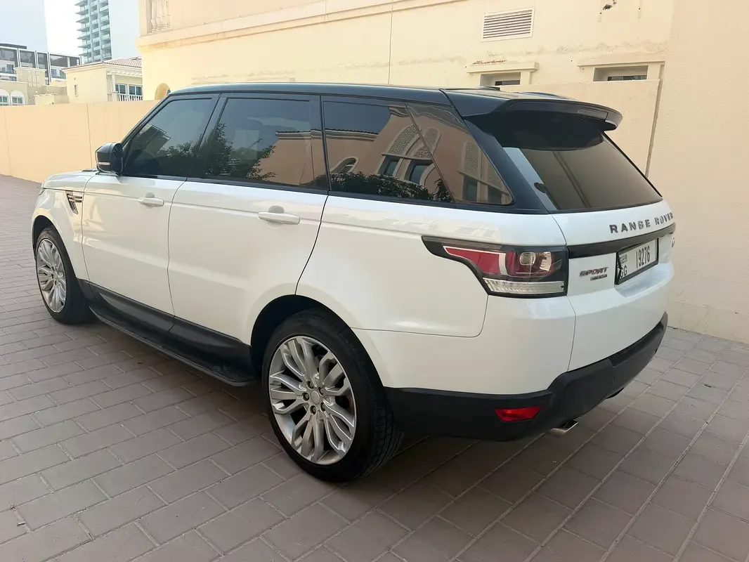 Land Rover Range Rover Sport 3.0 SDV6 Hybrid AT AWD (340 حصان) - 5