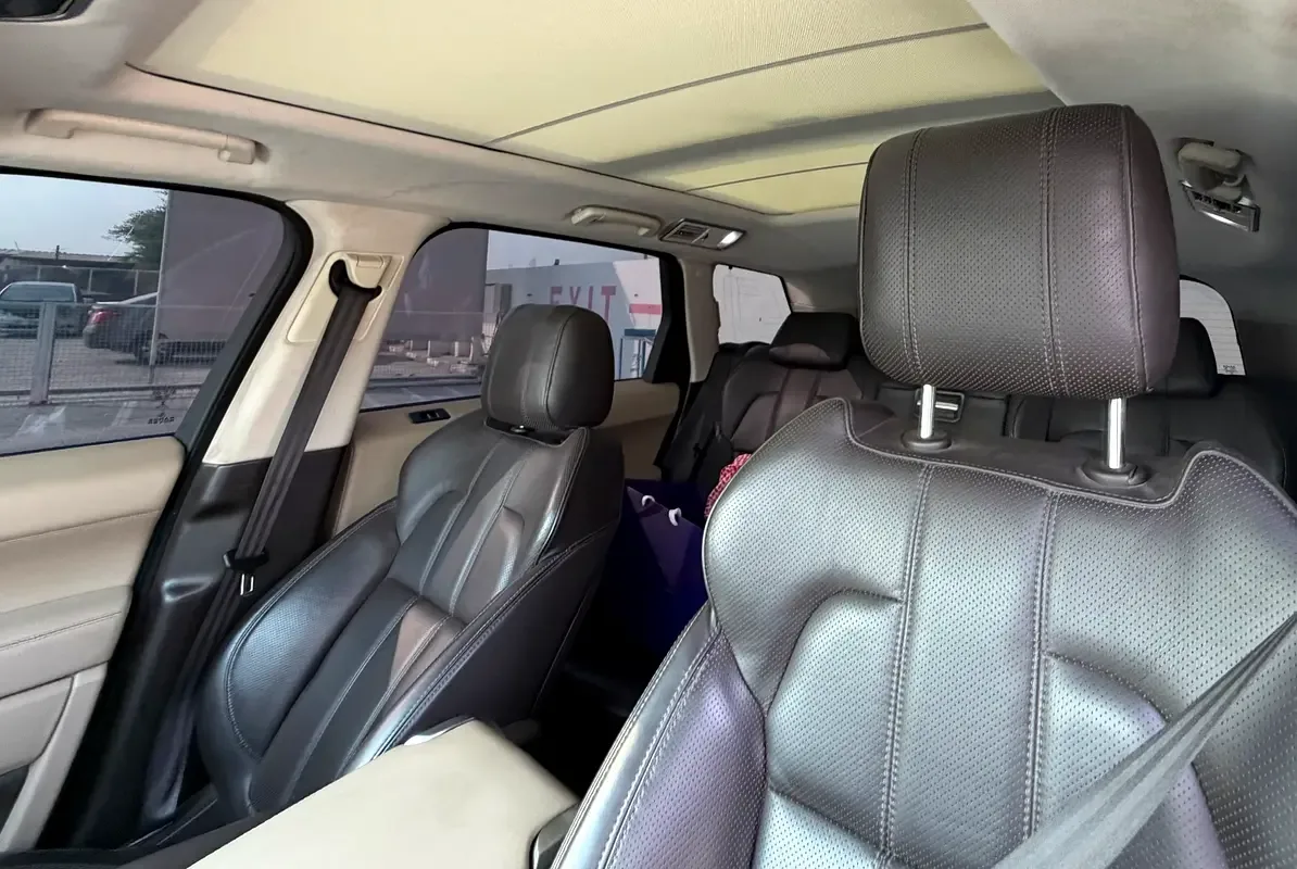 Land Rover Range Rover Sport 3.0 SDV6 Hybrid AT AWD (340 hp) - 9