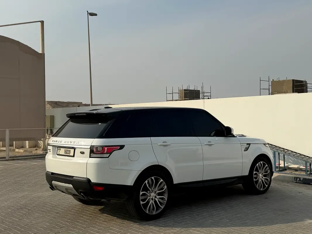 Land Rover Range Rover Sport 3.0 SDV6 Hybrid AT AWD (340 hp) - 11