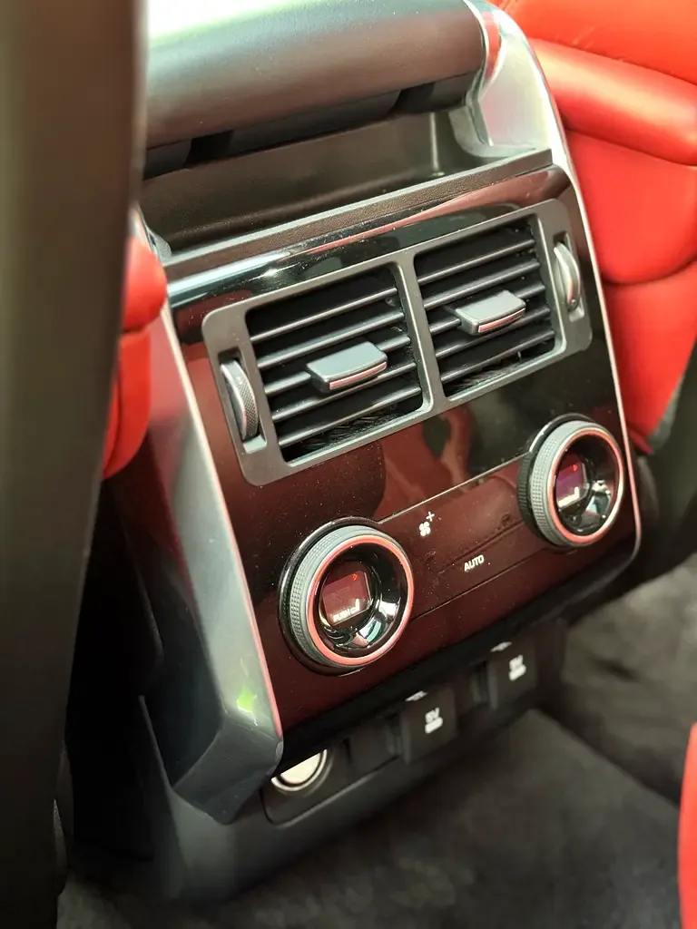 Land Rover Range Rover Sport 3.0 V6 Supercharged AT AWD (340 حصان) - 18