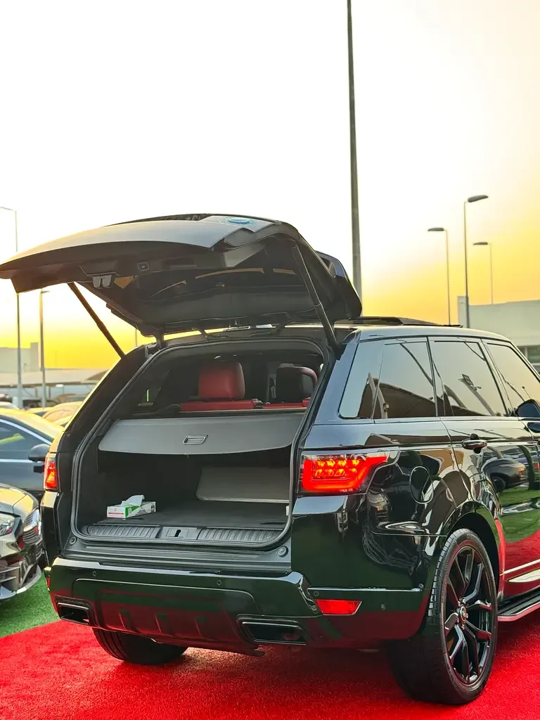 Land Rover Range Rover Sport 3.0 V6 Supercharged AT AWD (340 حصان) - 19