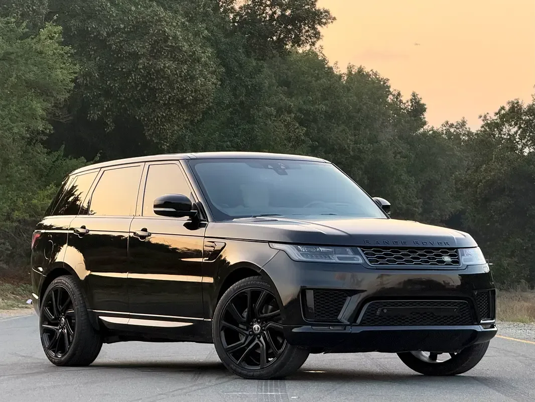 Land Rover Range Rover Sport 3.0 V6 Supercharged AT AWD (340 حصان)