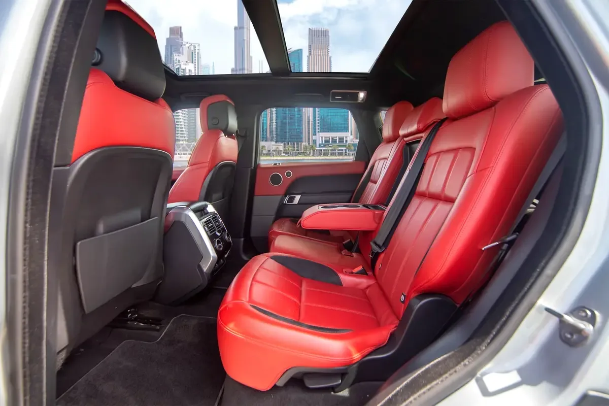 Land Rover Range Rover Sport 3.0 V6 Supercharged AT AWD (340 حصان) - 10