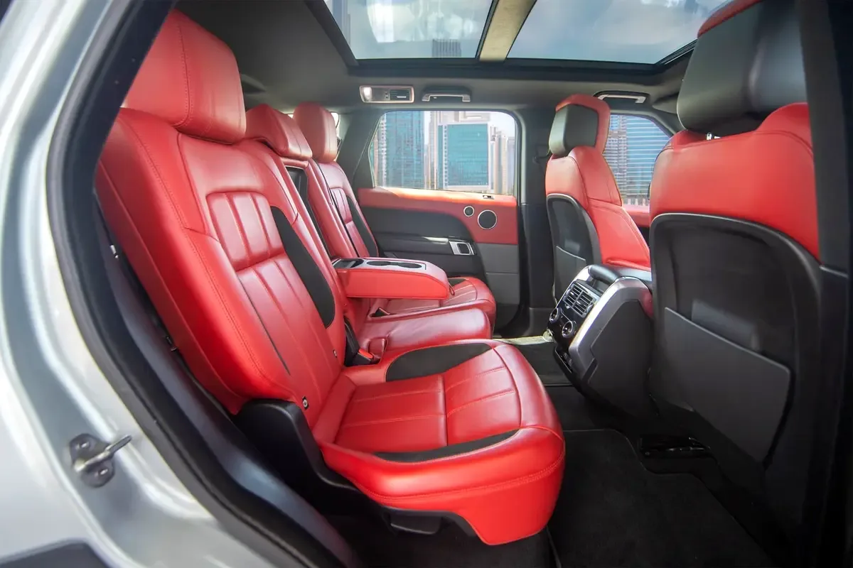 Land Rover Range Rover Sport 3.0 V6 Supercharged AT AWD (340 حصان) - 9