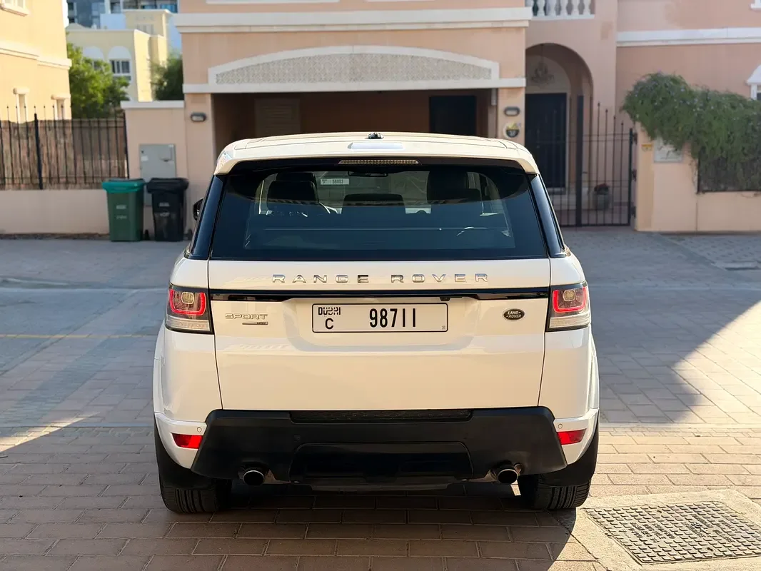 Land Rover Range Rover Sport 3.0 V6 Supercharged AT AWD (340 حصان) - 12