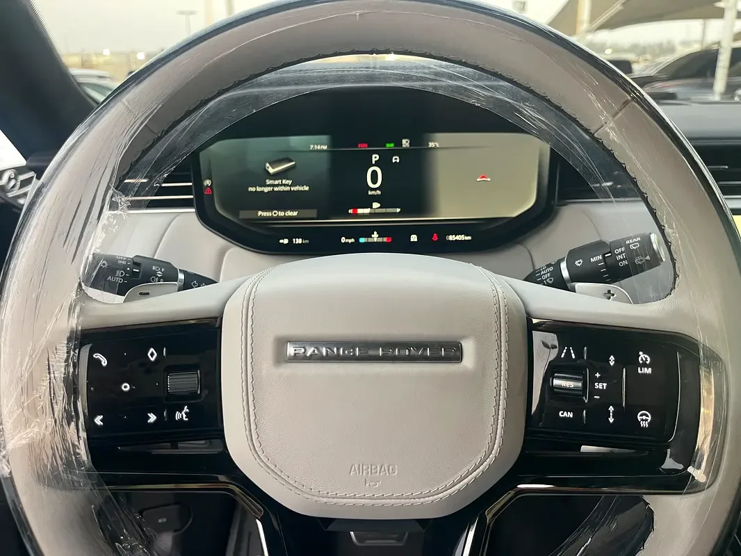 Land Rover Range Rover Sport 4.4 AT 4WD (530 حصان) - 4