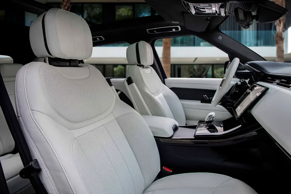 Land Rover Range Rover Sport 4.4 AT 4WD (530 حصان) - 11