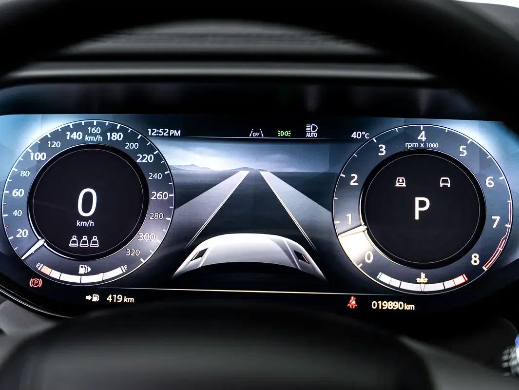 Land Rover Range Rover Sport 4.4 AT 4WD (635 hp) - 13