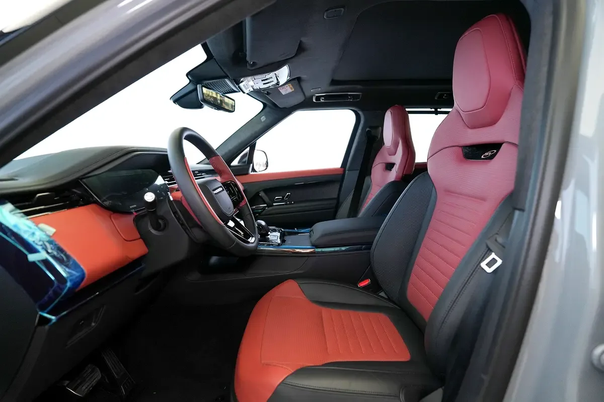 Land Rover Range Rover Sport 4.4 AT 4WD (635 hp) - 9