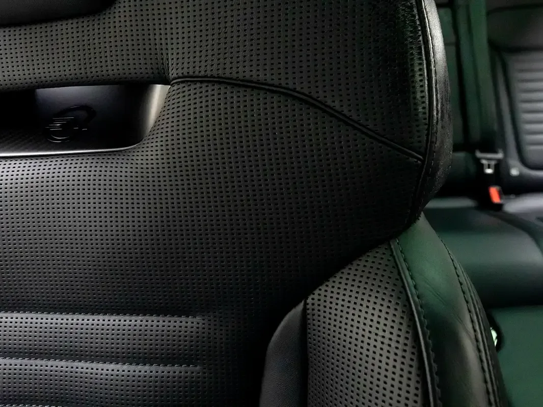 Land Rover Range Rover Sport 4.4 AT 4WD (635 hp) - 13